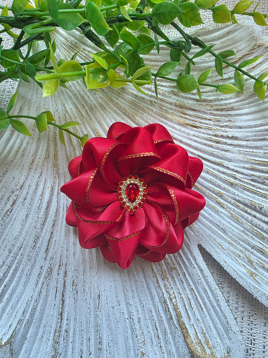 Rubinblüte Haarschleife