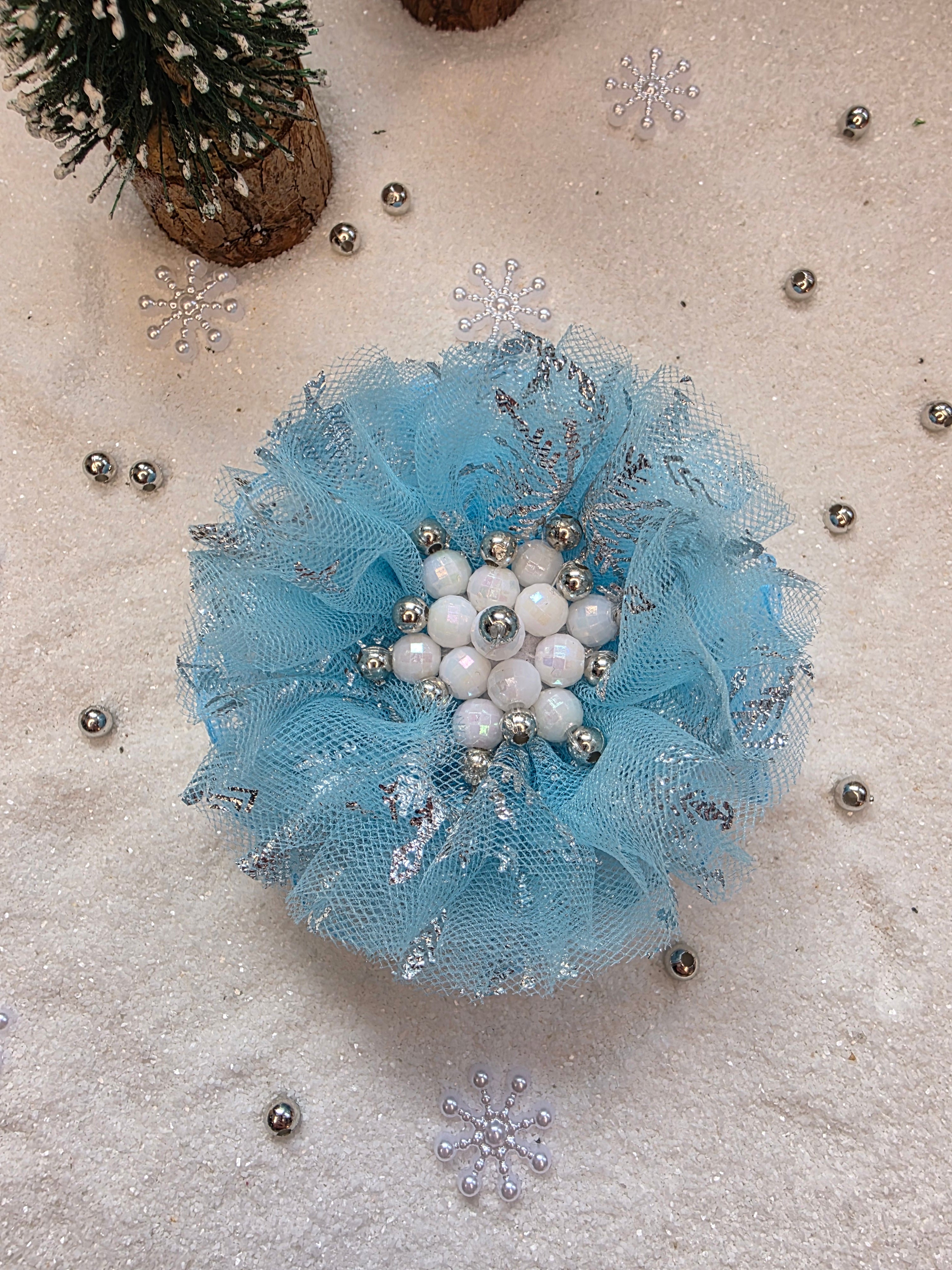 Winterzauber Blüte Haarschleife