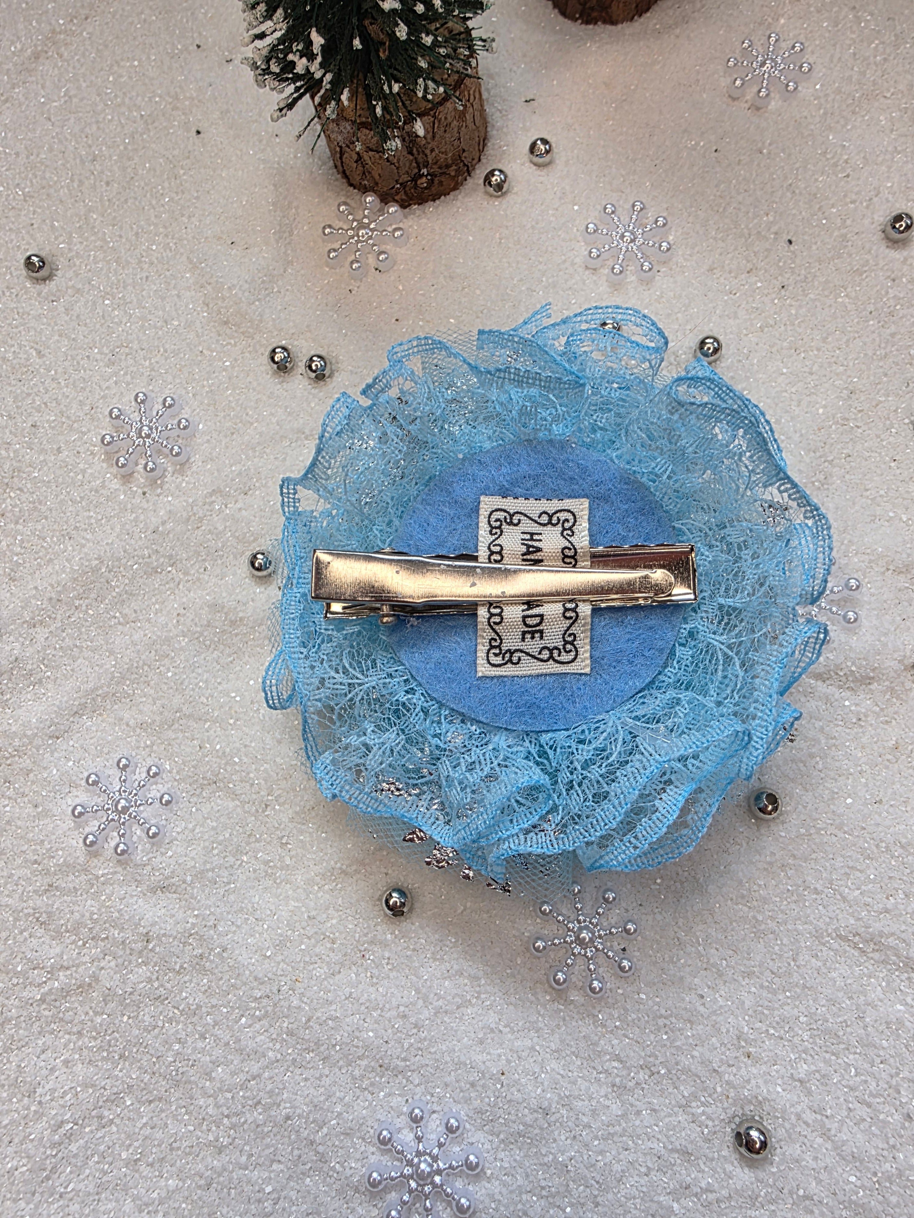 Winterzauber Blüte Haarschleife