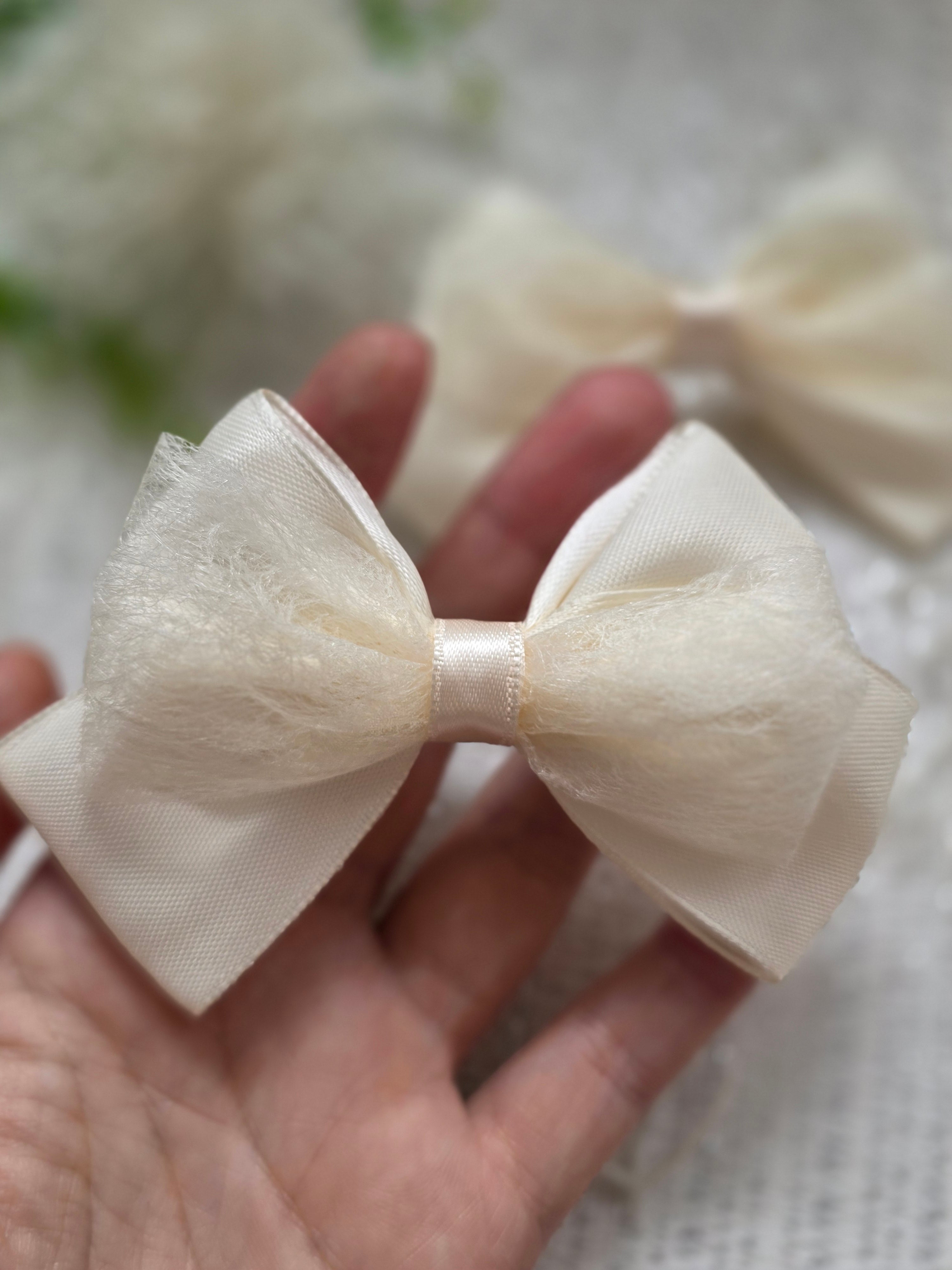 „Cremezauber“ – Elegante Haarschleife 2 St.