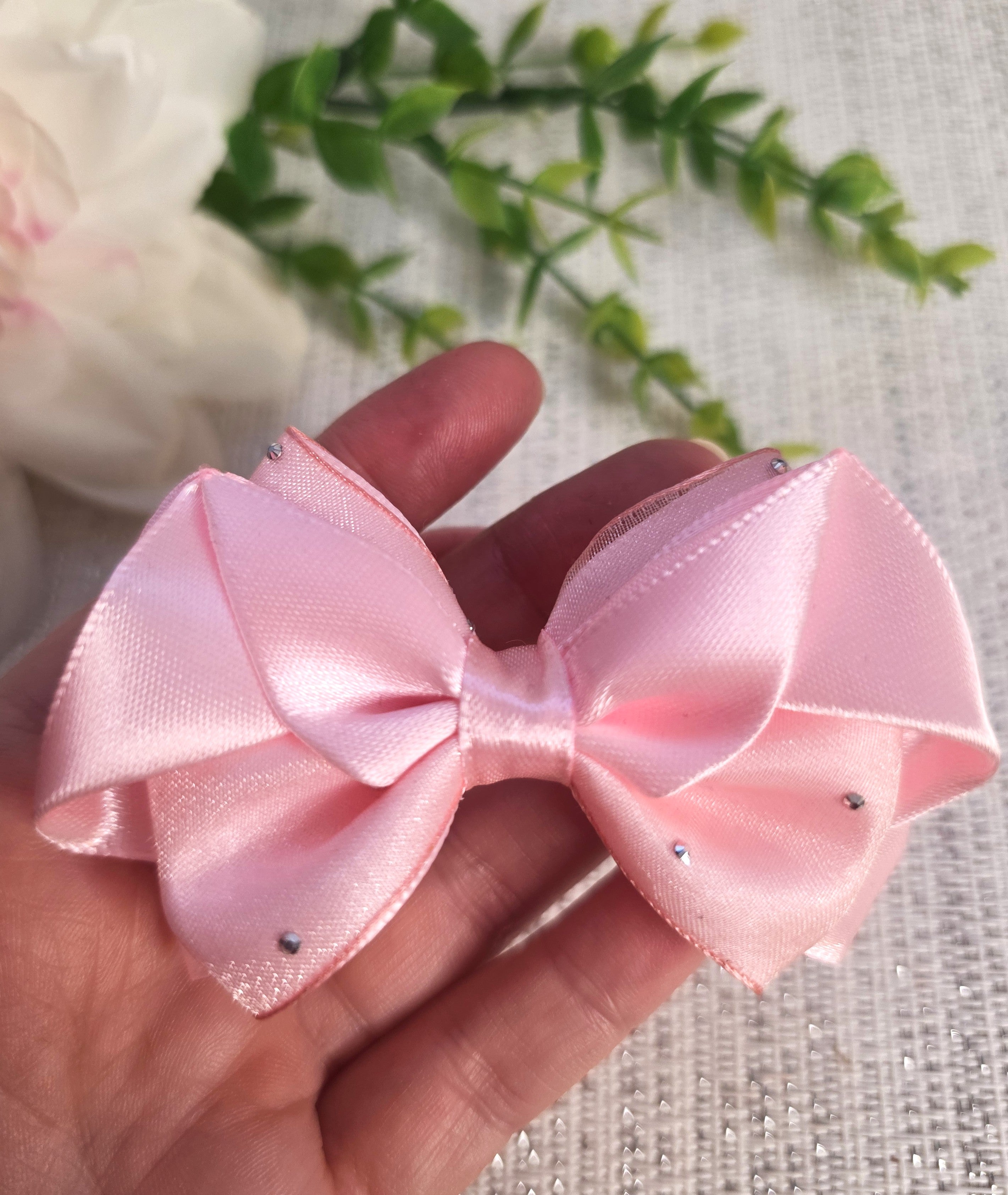 Rosenzart-Haarschleife