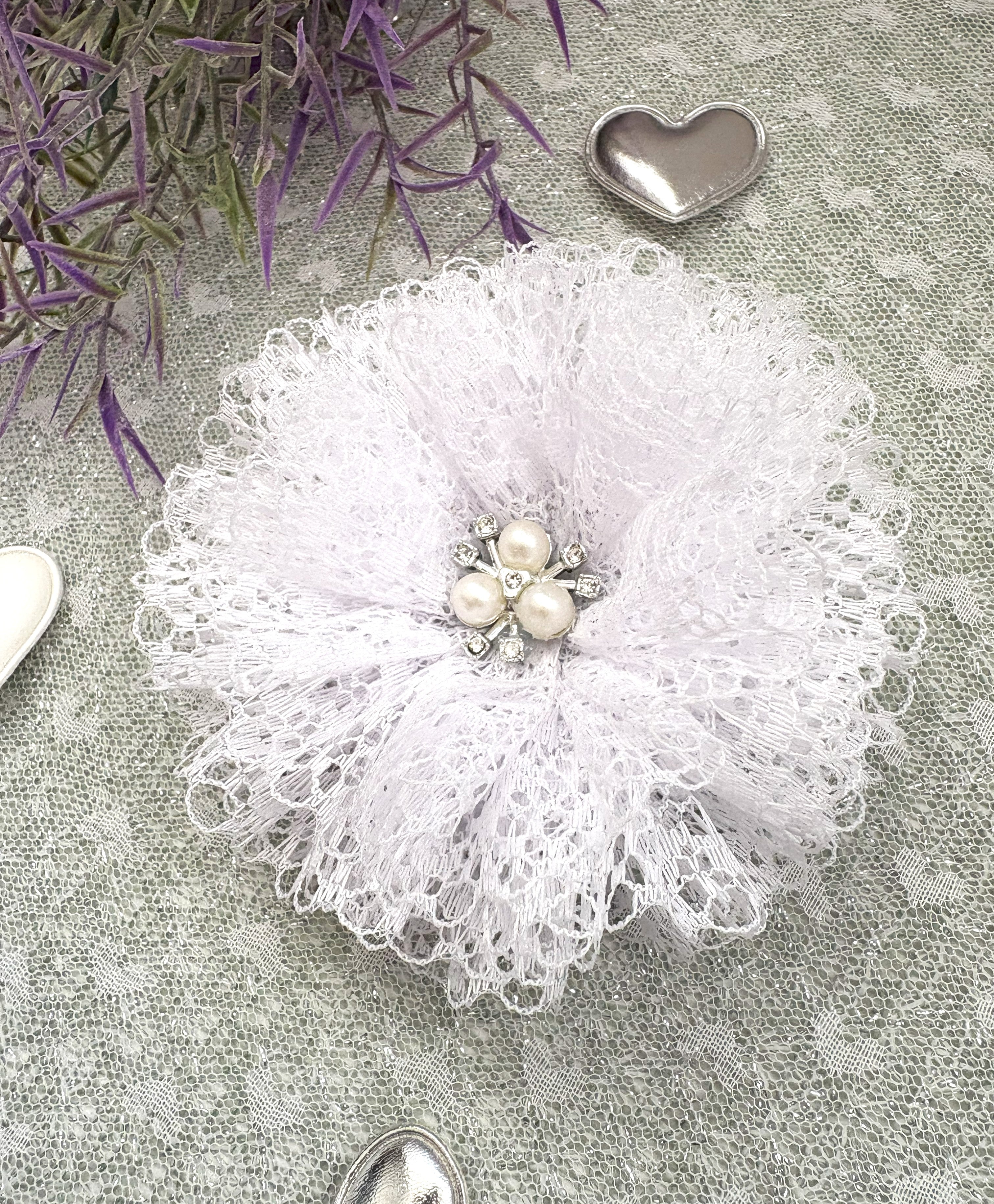 Spitzenblüte Haarschleife