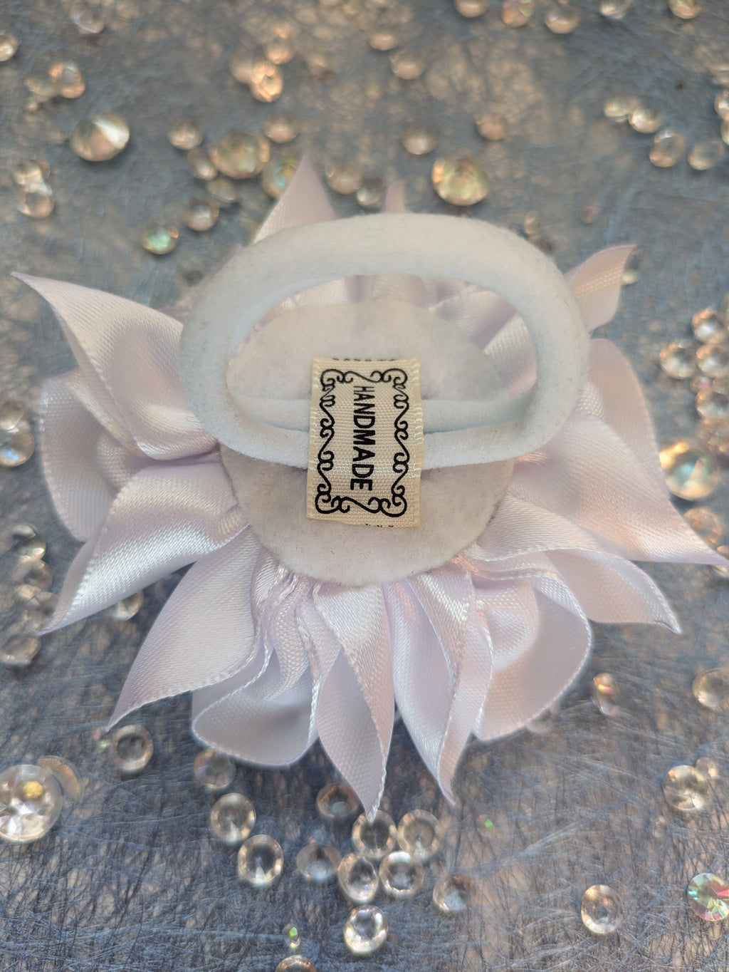 Pearl Heart Bloom Haarschleife