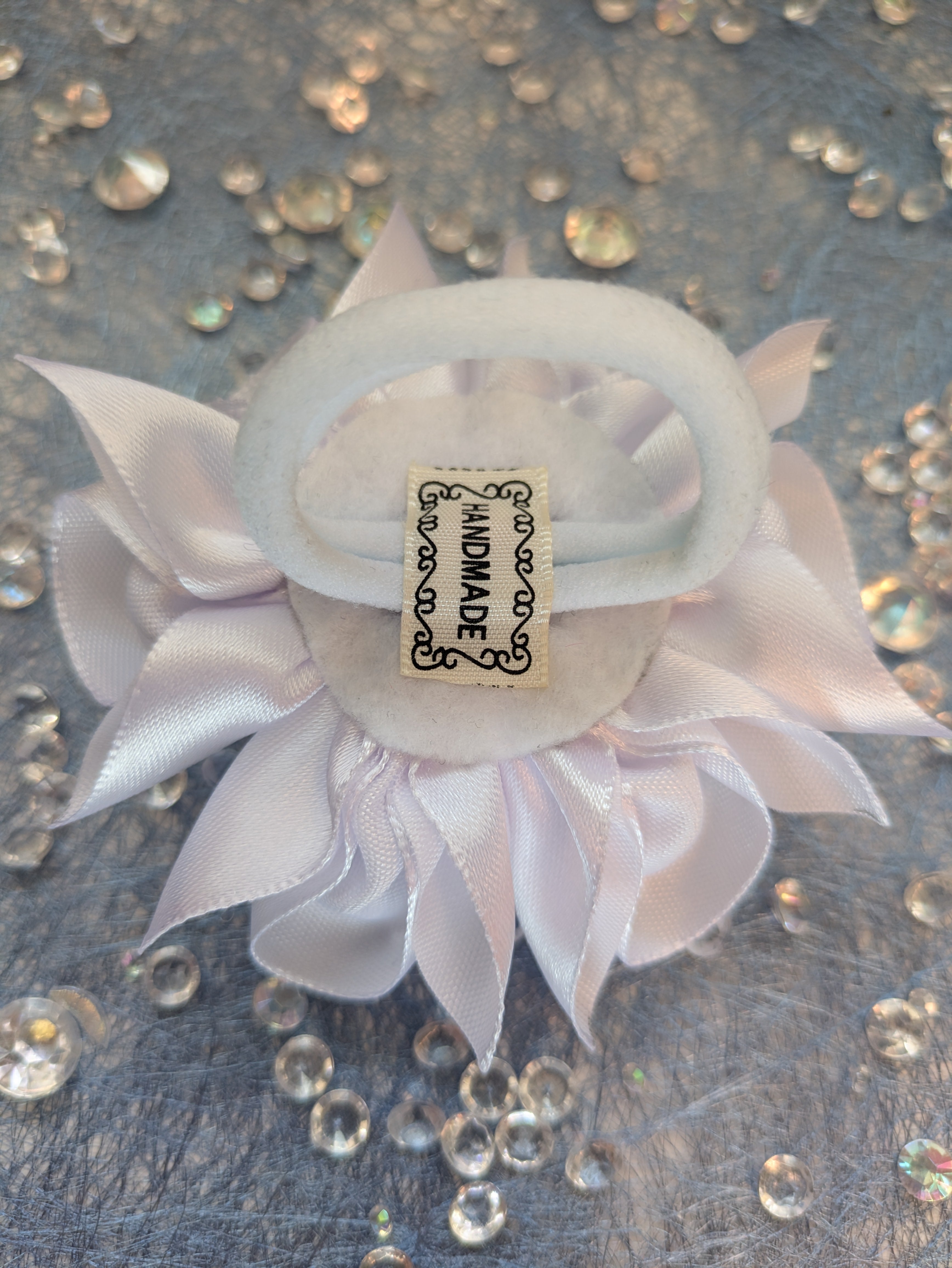 Pearl Heart Bloom Haarschleife