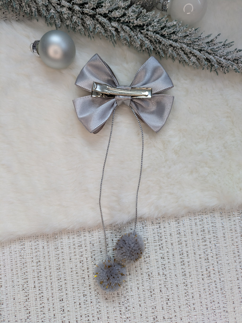 Schneeflockentanz Haarschleife