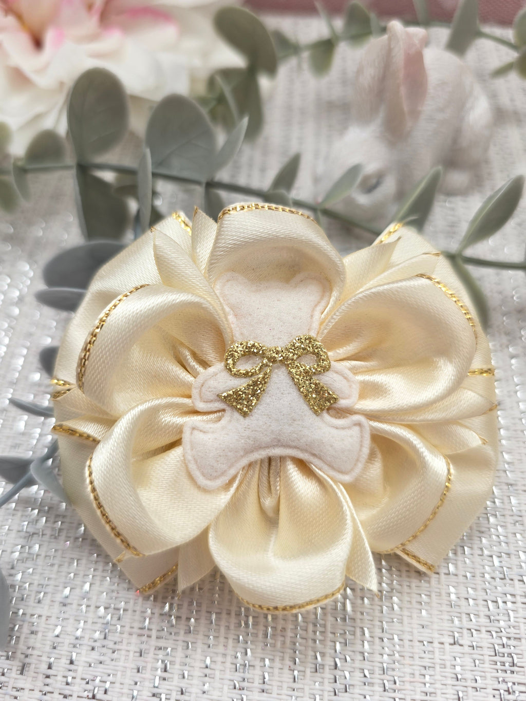 „Goldenes Bärchen“ Haarschleife