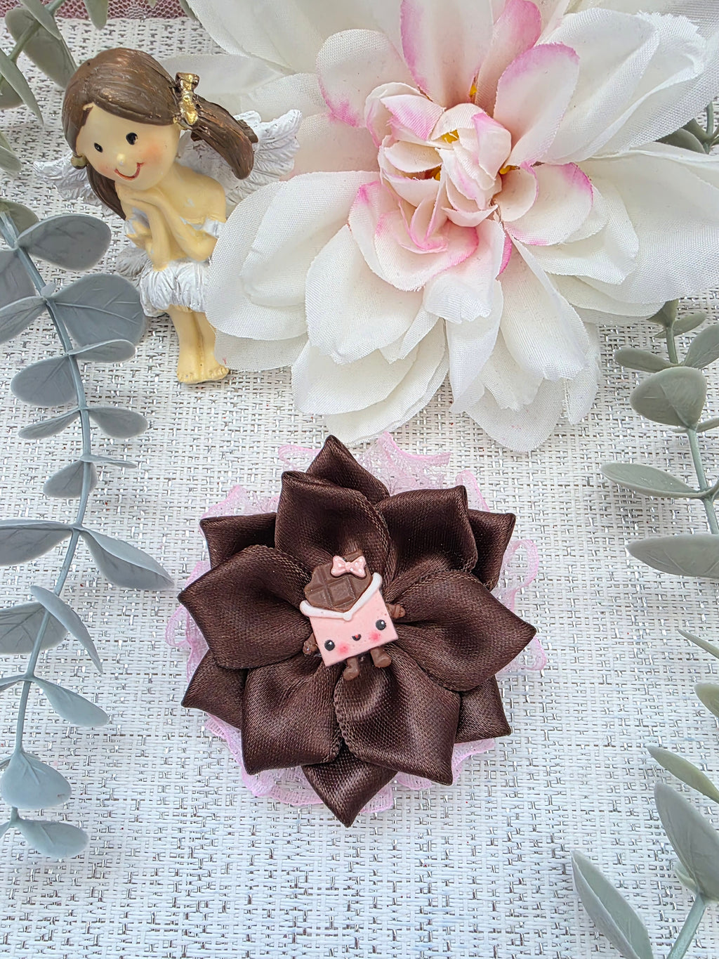 Schokoladenblüte Haarschleife