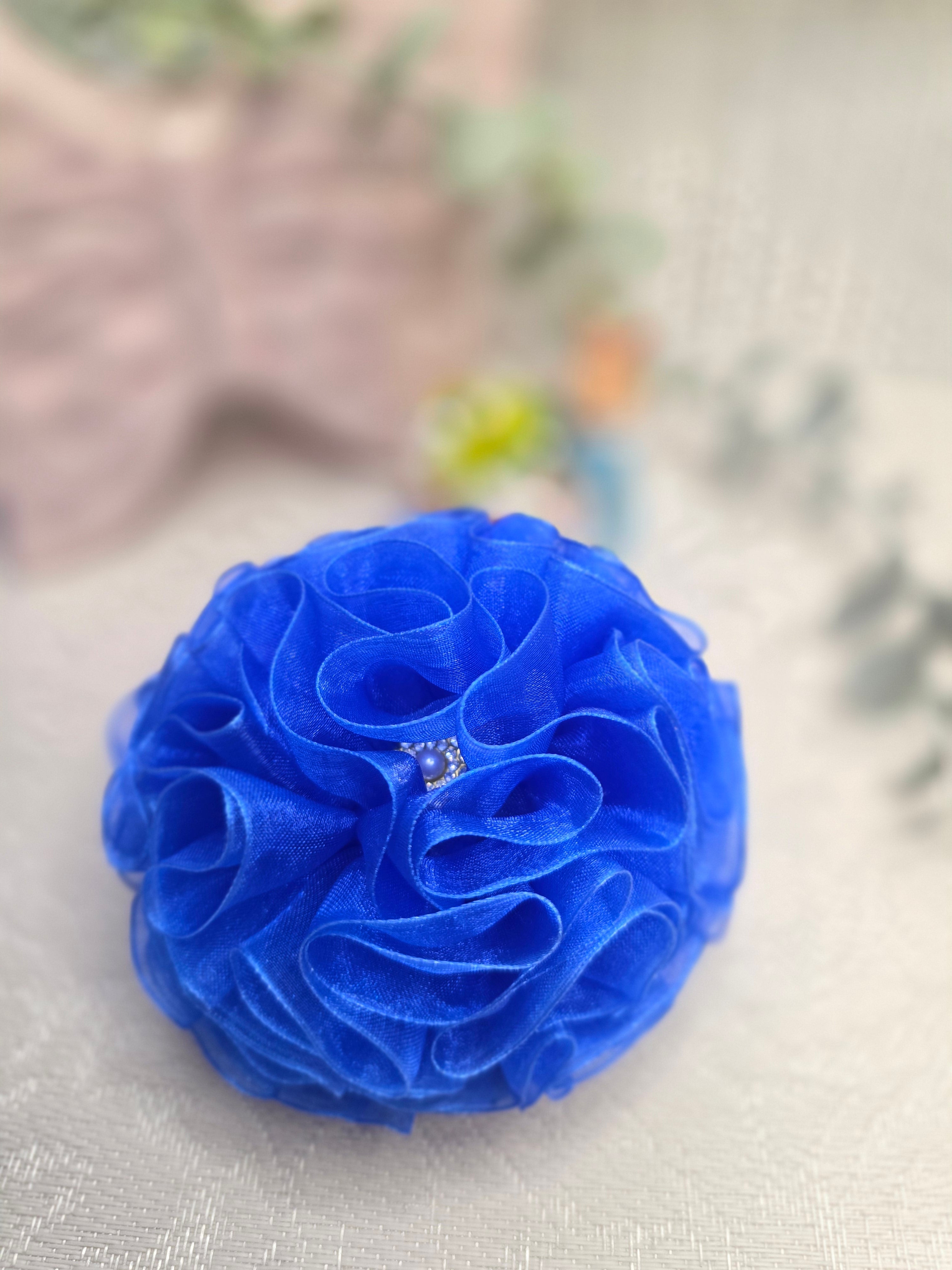 Saphirblüte Haarschleife